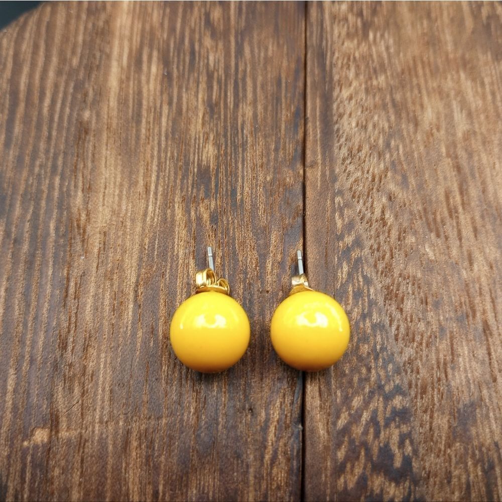 Yellow bulb stud earrings retro E239